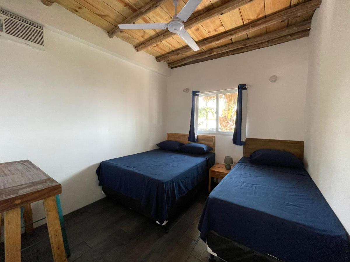 Black Sand Beachhouse Monterrico Εξωτερικό φωτογραφία