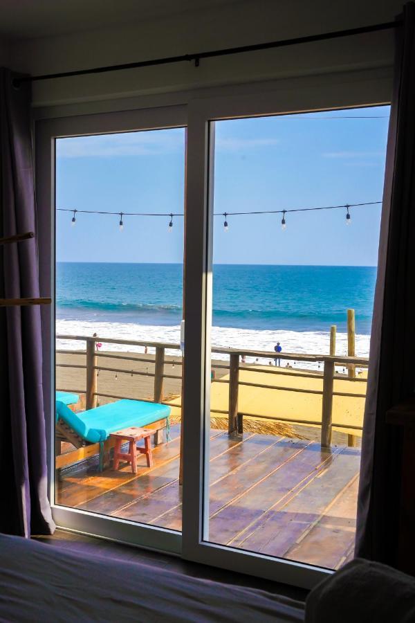 Black Sand Beachhouse Monterrico Εξωτερικό φωτογραφία