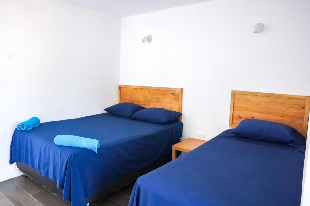Black Sand Beachhouse Monterrico Εξωτερικό φωτογραφία