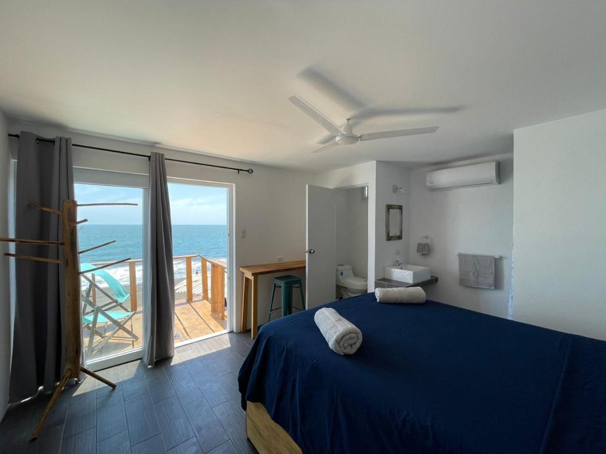 Black Sand Beachhouse Monterrico Εξωτερικό φωτογραφία
