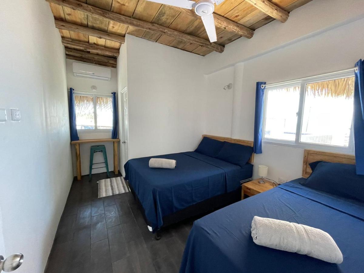 Black Sand Beachhouse Monterrico Εξωτερικό φωτογραφία