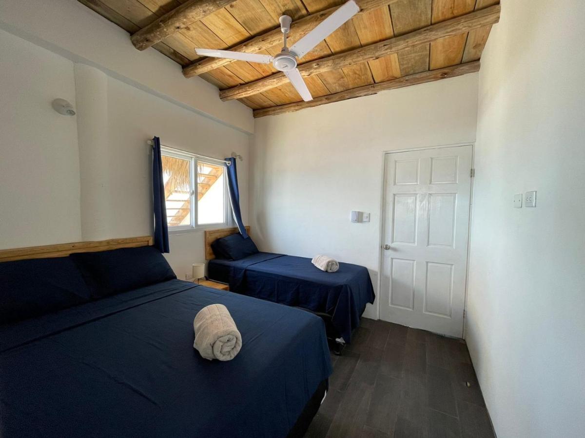 Black Sand Beachhouse Monterrico Εξωτερικό φωτογραφία
